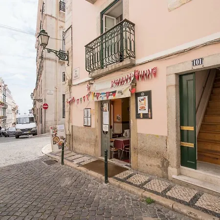 Elegant Spacious In The Heart Of