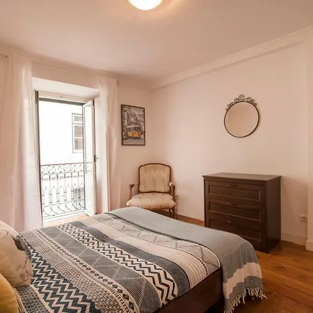 Elegant Spacious In The Heart Of * Lissabon